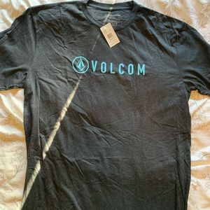 Volcom shirt size XXL. New with tags